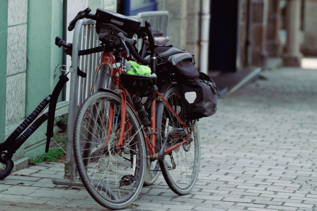 Fietsaccessoires die elke avontuurlijke fietser nodig heeft