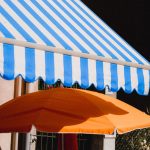 Zonnescherm laten schoonmaken